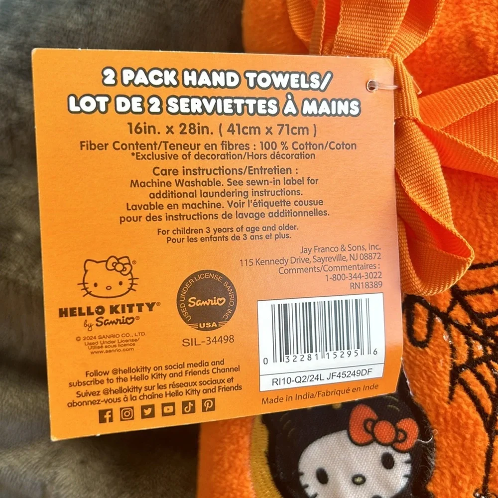 Hello Kitty Halloween hand towels NWT 2 pc - Picture 3 of 4